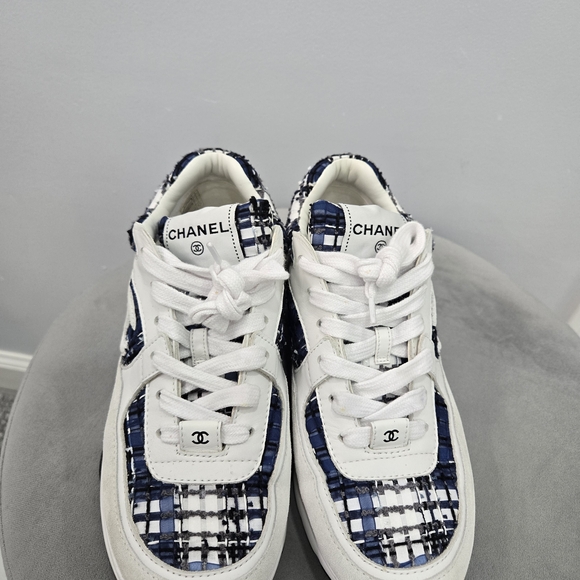CHANEL White and Navy Tweed Athletic Sneakers - Picture 2 of 7